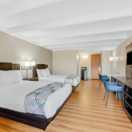 Red Carpet Inn & Suites フィラデルフィア エクステリア 写真